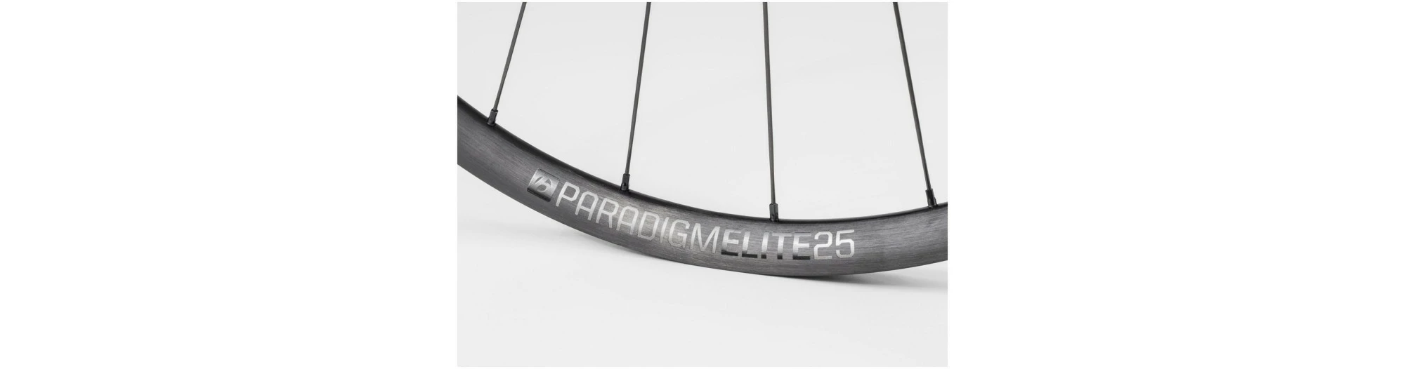 BONTRAGER Roue Avant 700 Paradigm Elite 25 Disc 3 BONTRAGER Roue Avant 700 Paradigm Elite 25 Disc – Image 3